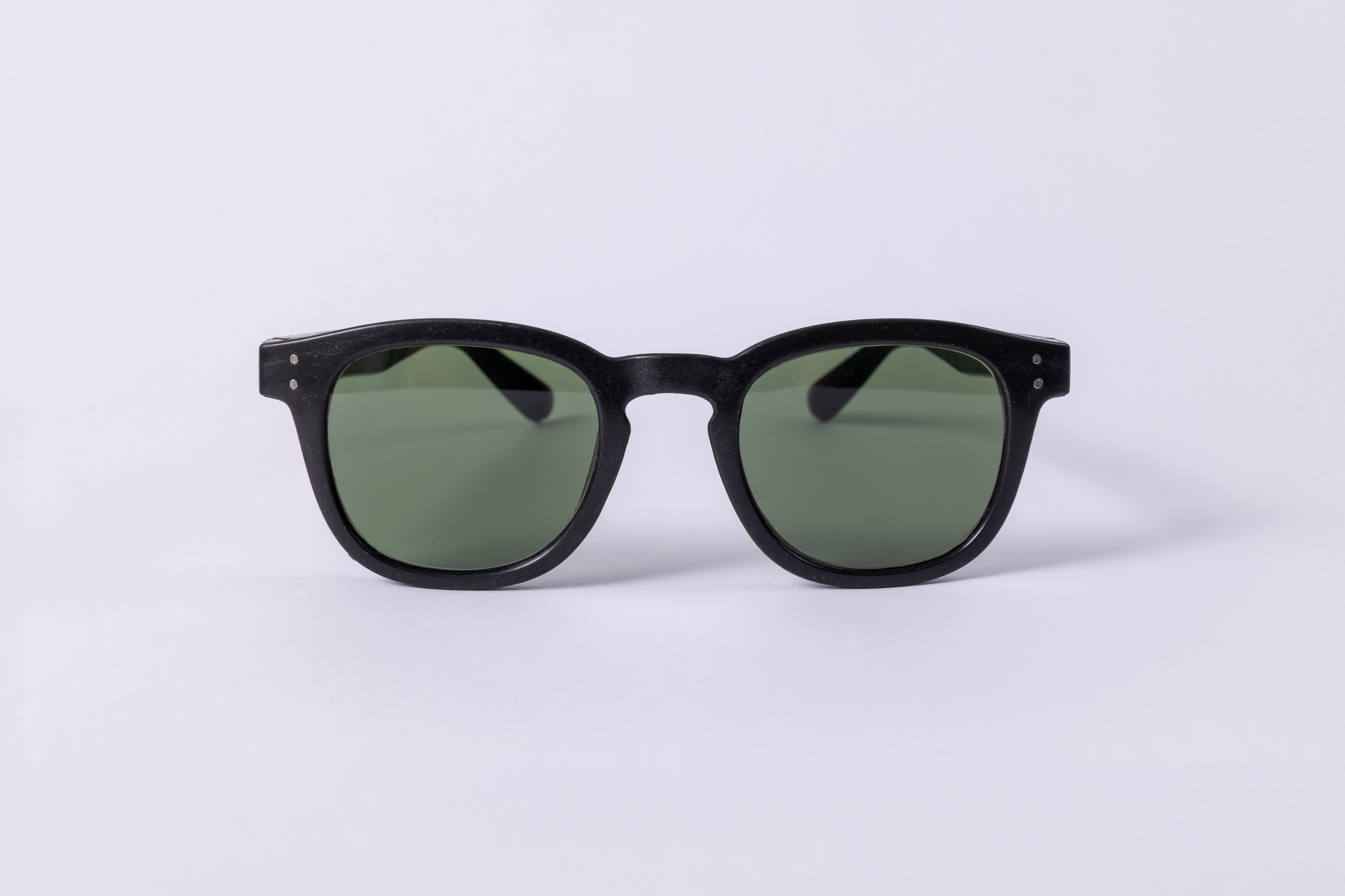 Black Naya Deep Green