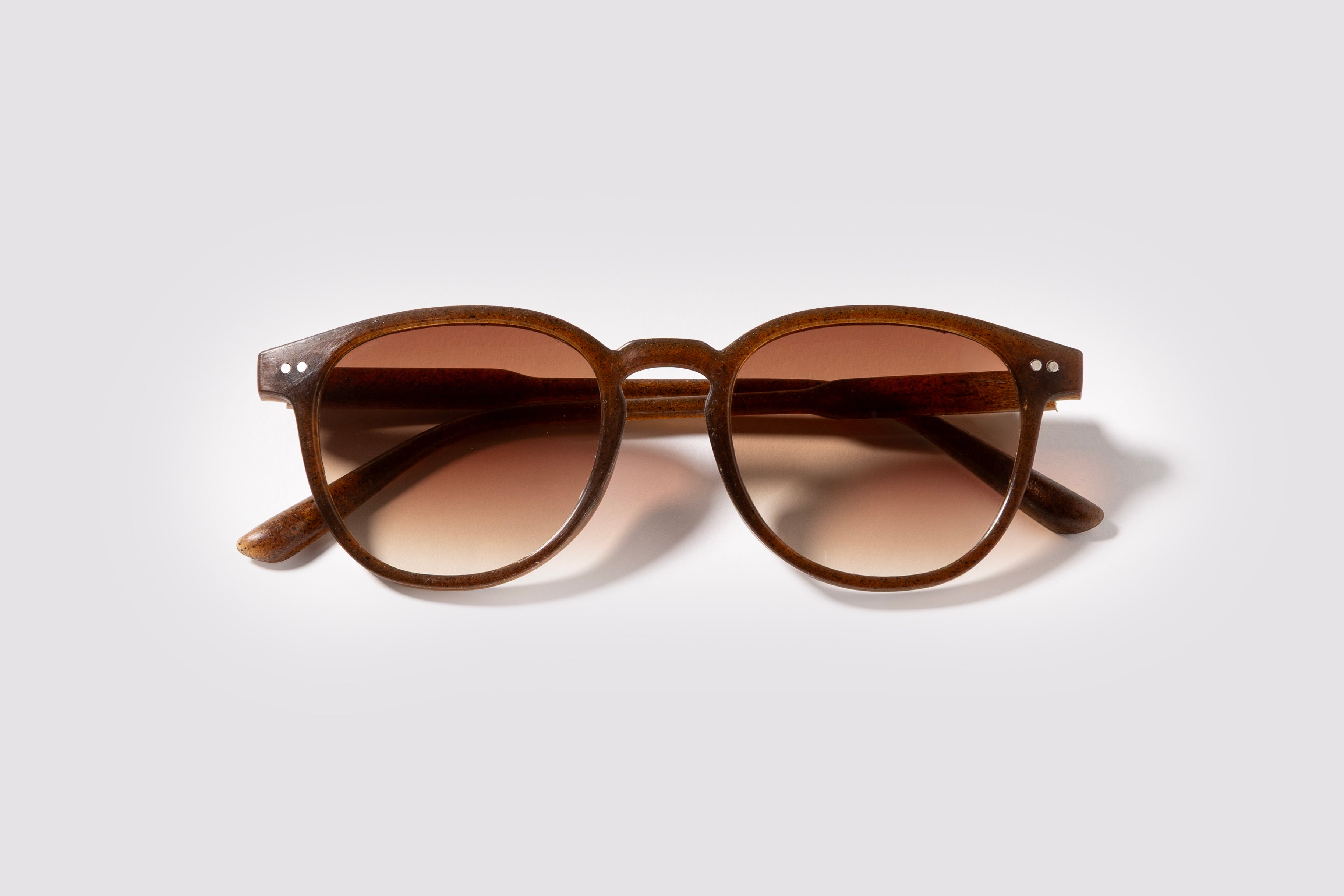 Noma Gradient Brown