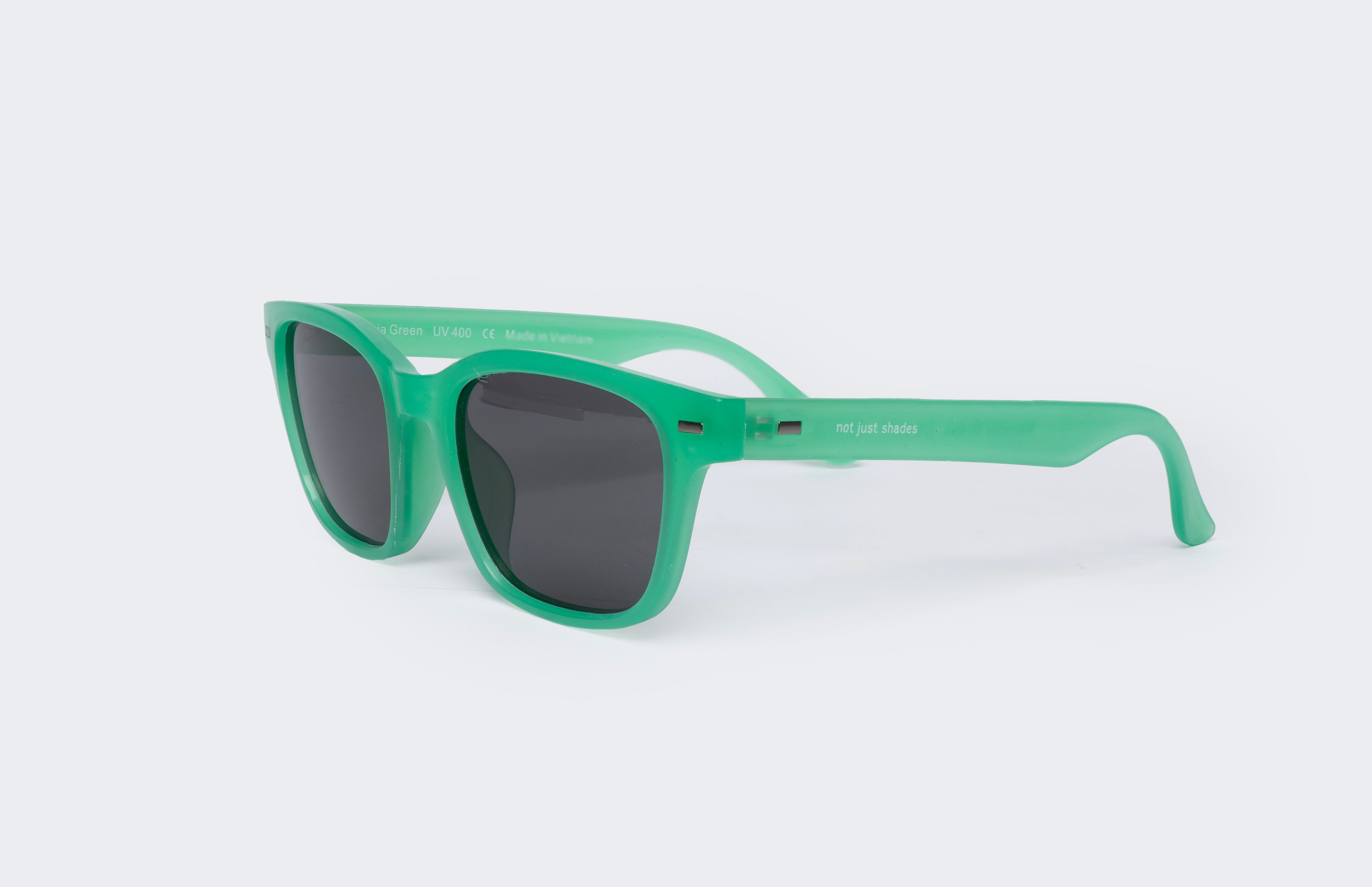 Gaia Green Dark Green