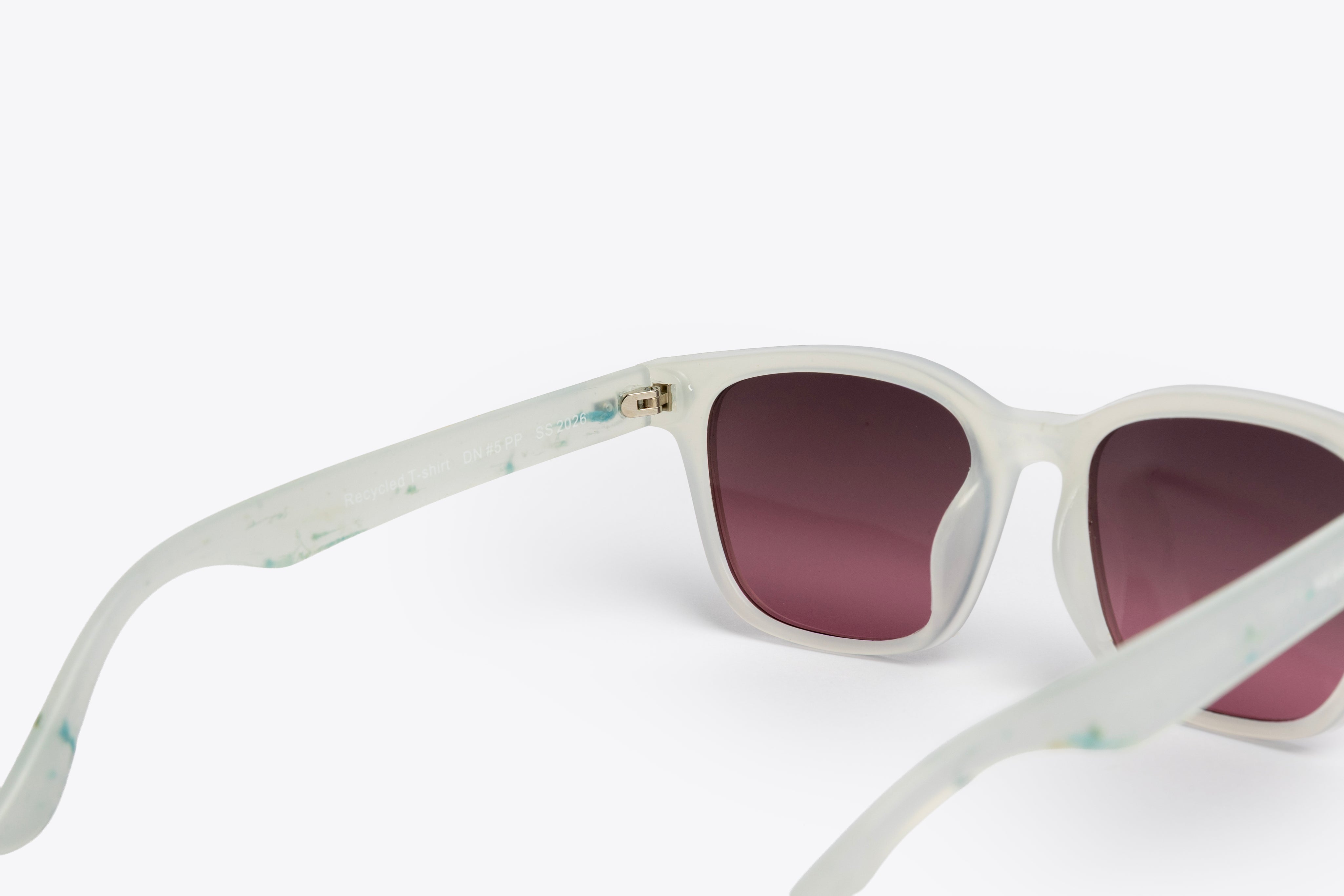 Gaia White Purple