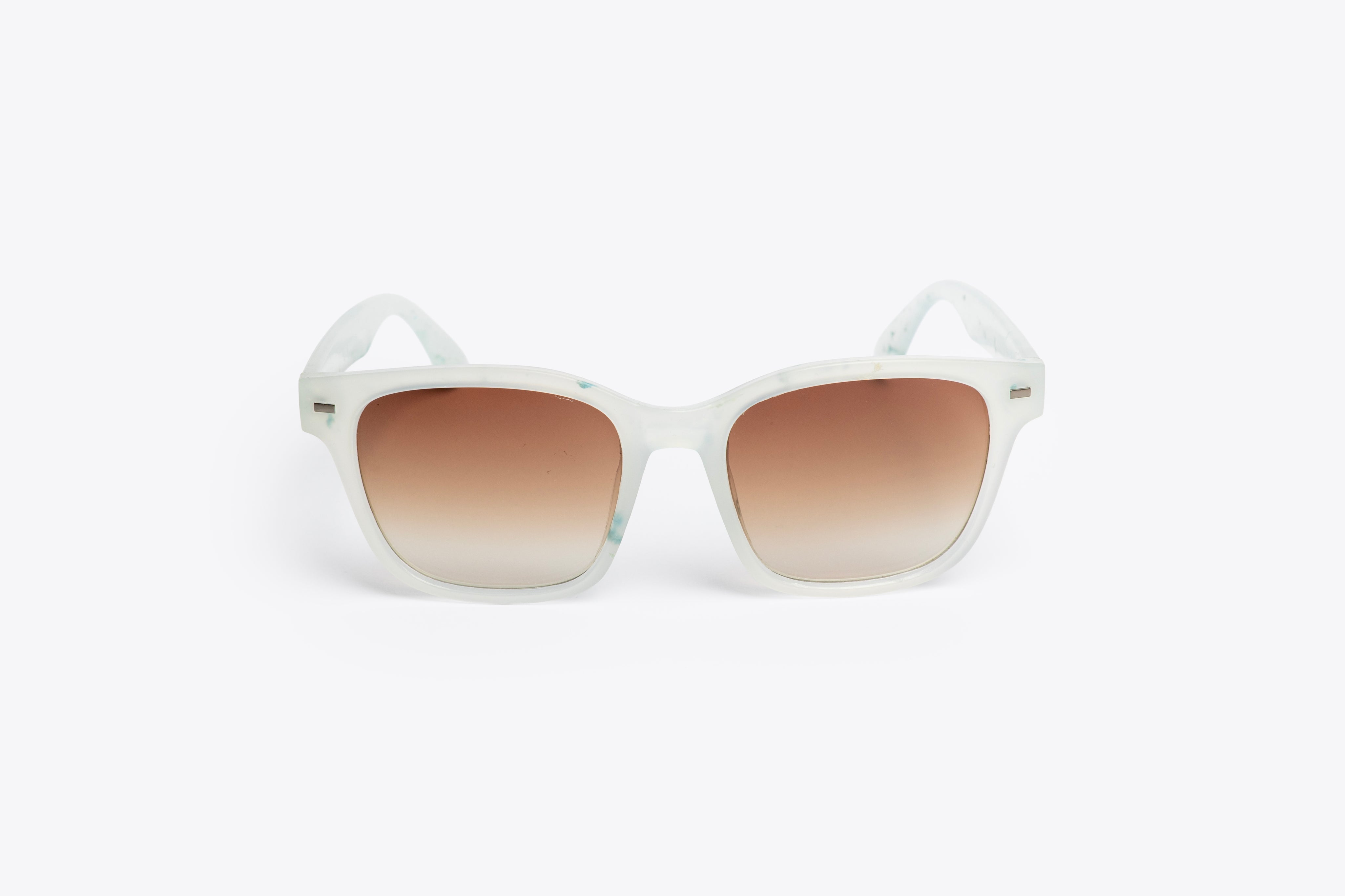 Gaia White Gradient Brown