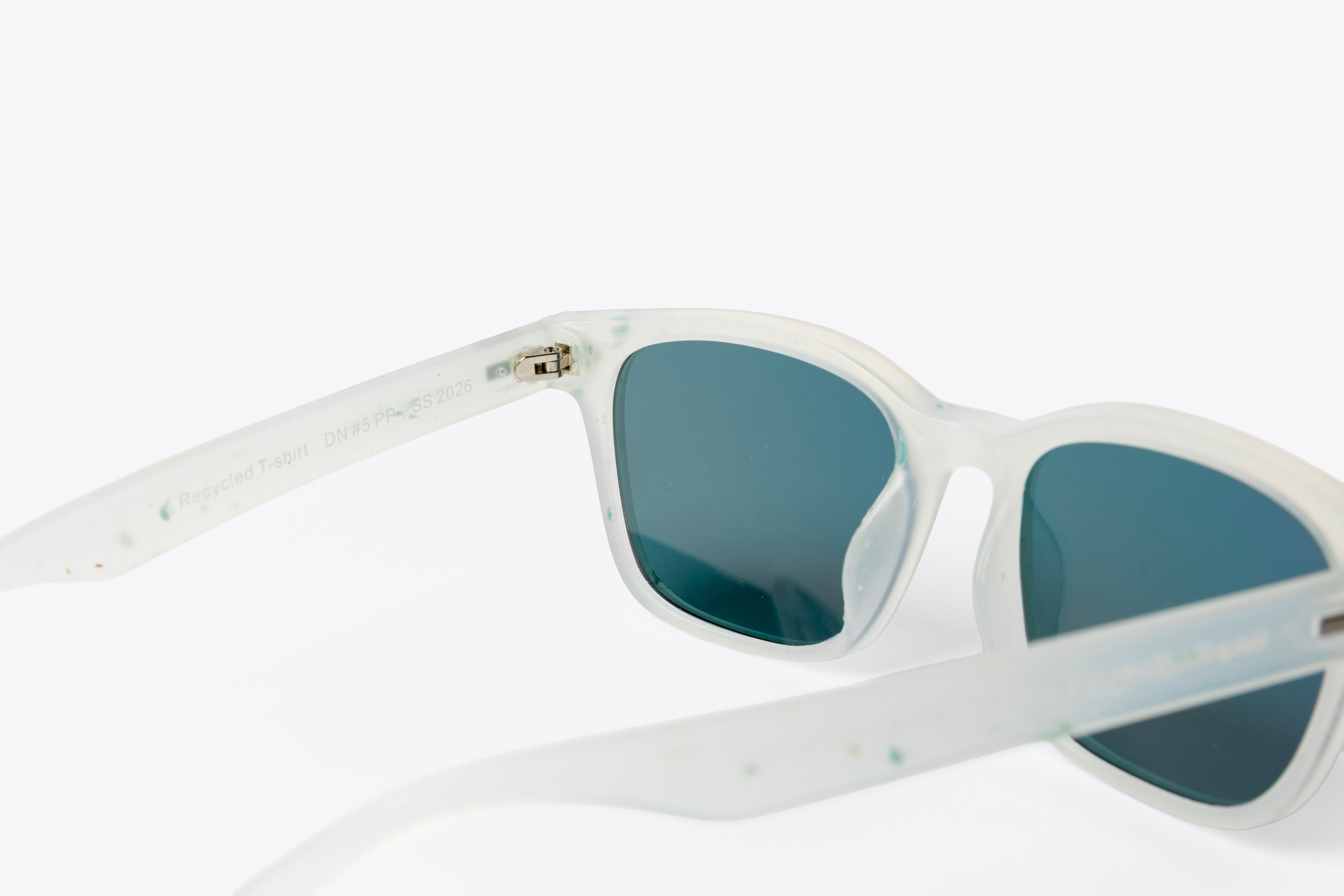 Gaia White Ocean Blue