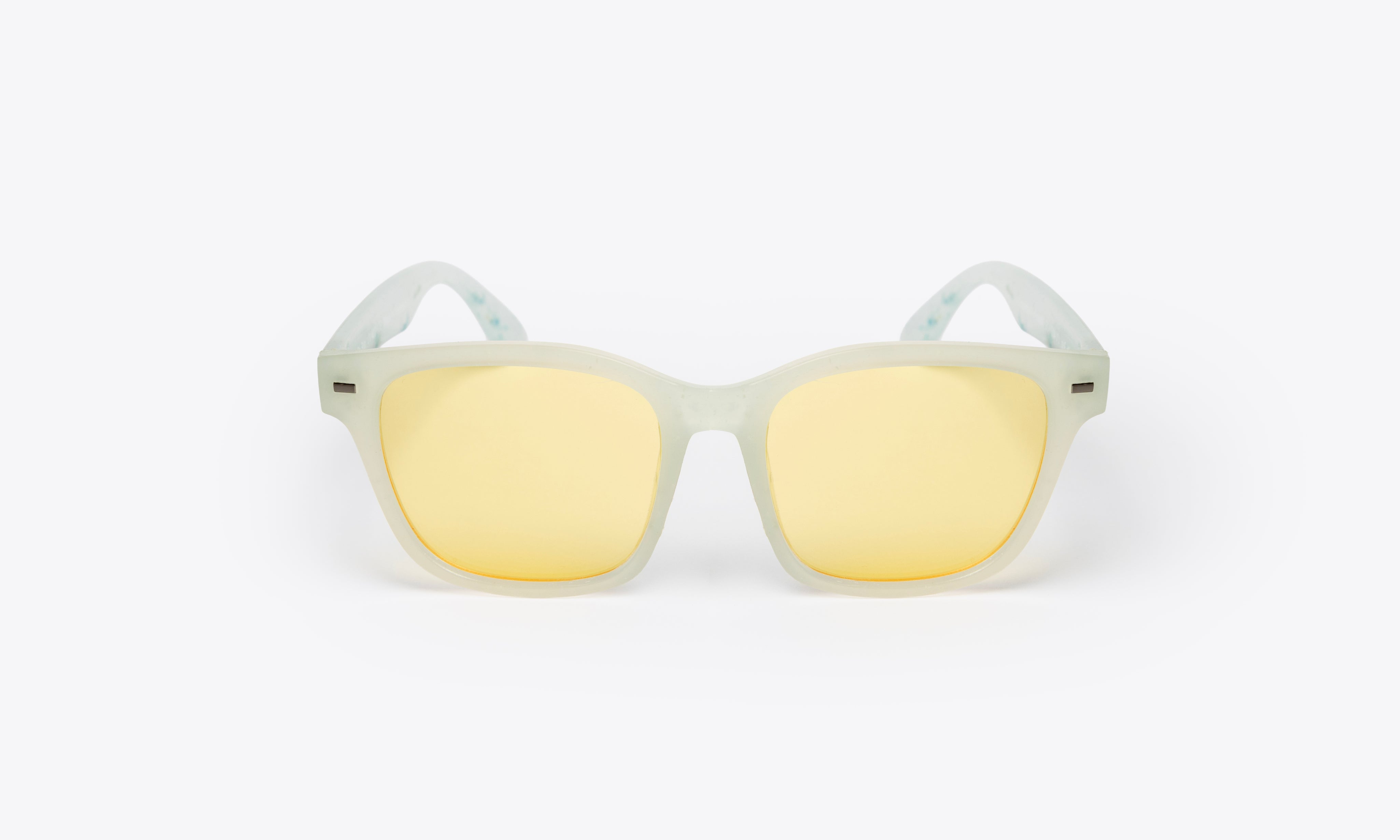 GaiaWhite_Yellow_5.jpg