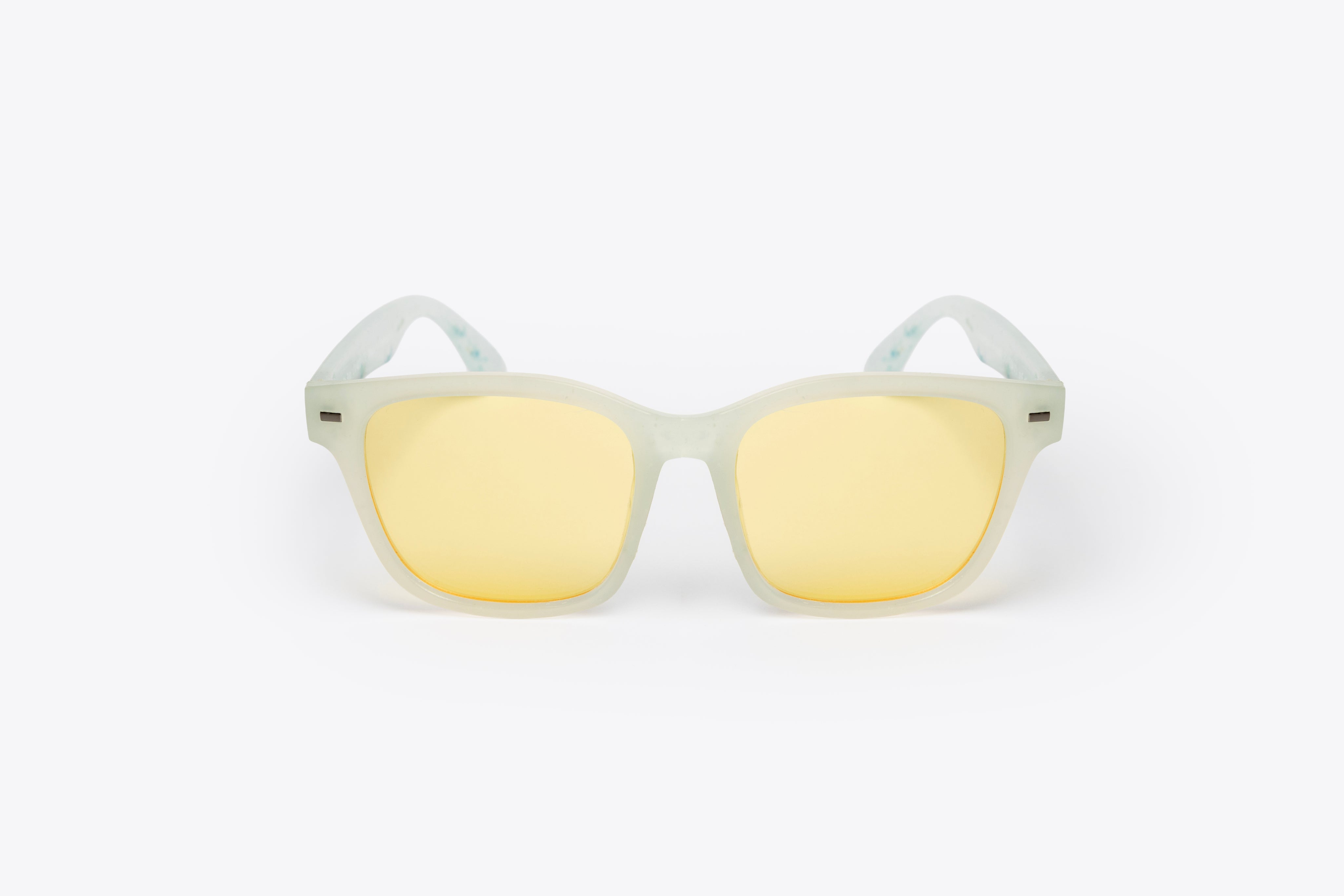 Gaia White Yellow