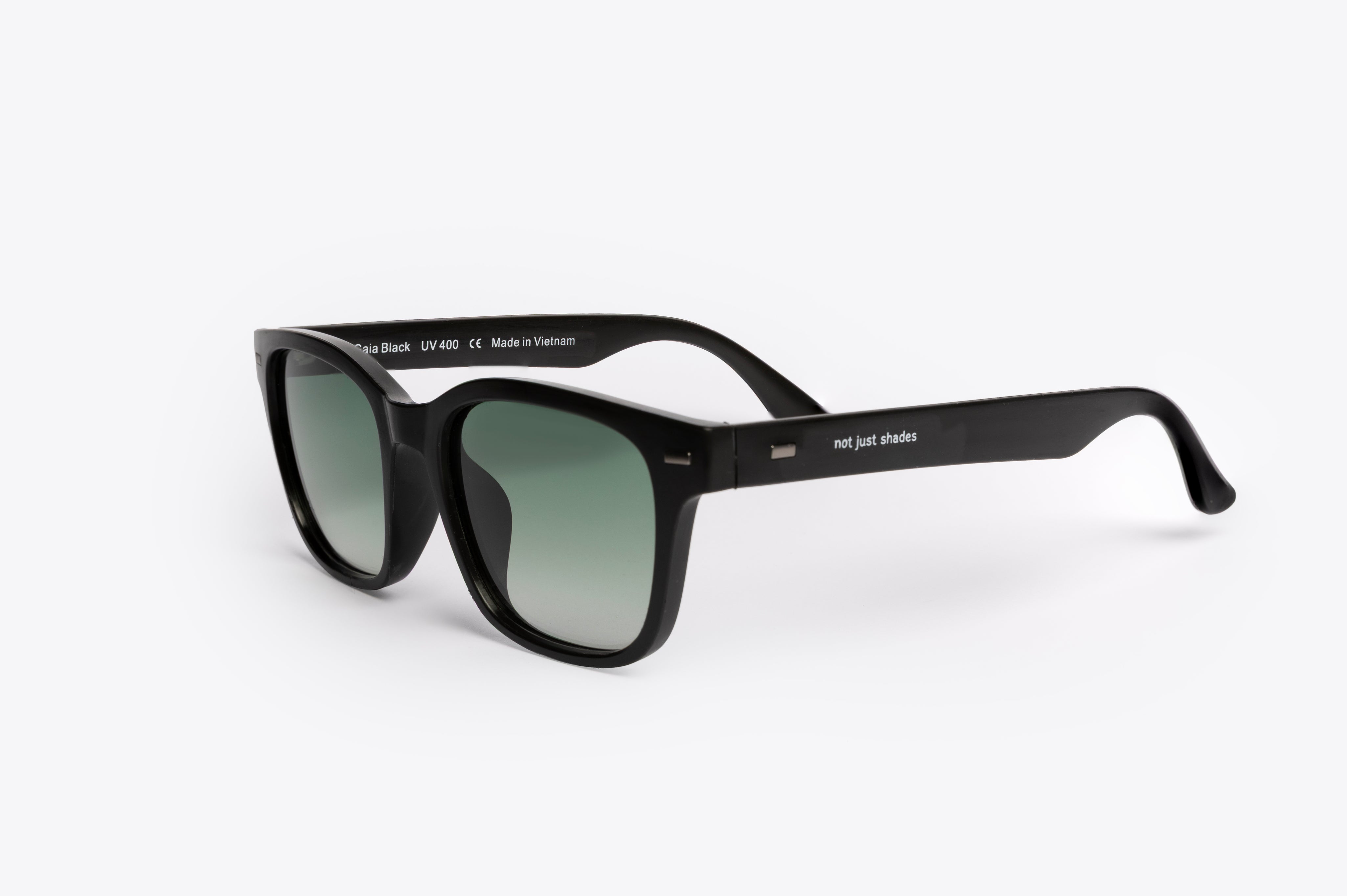 Gaia Black Gradient Green