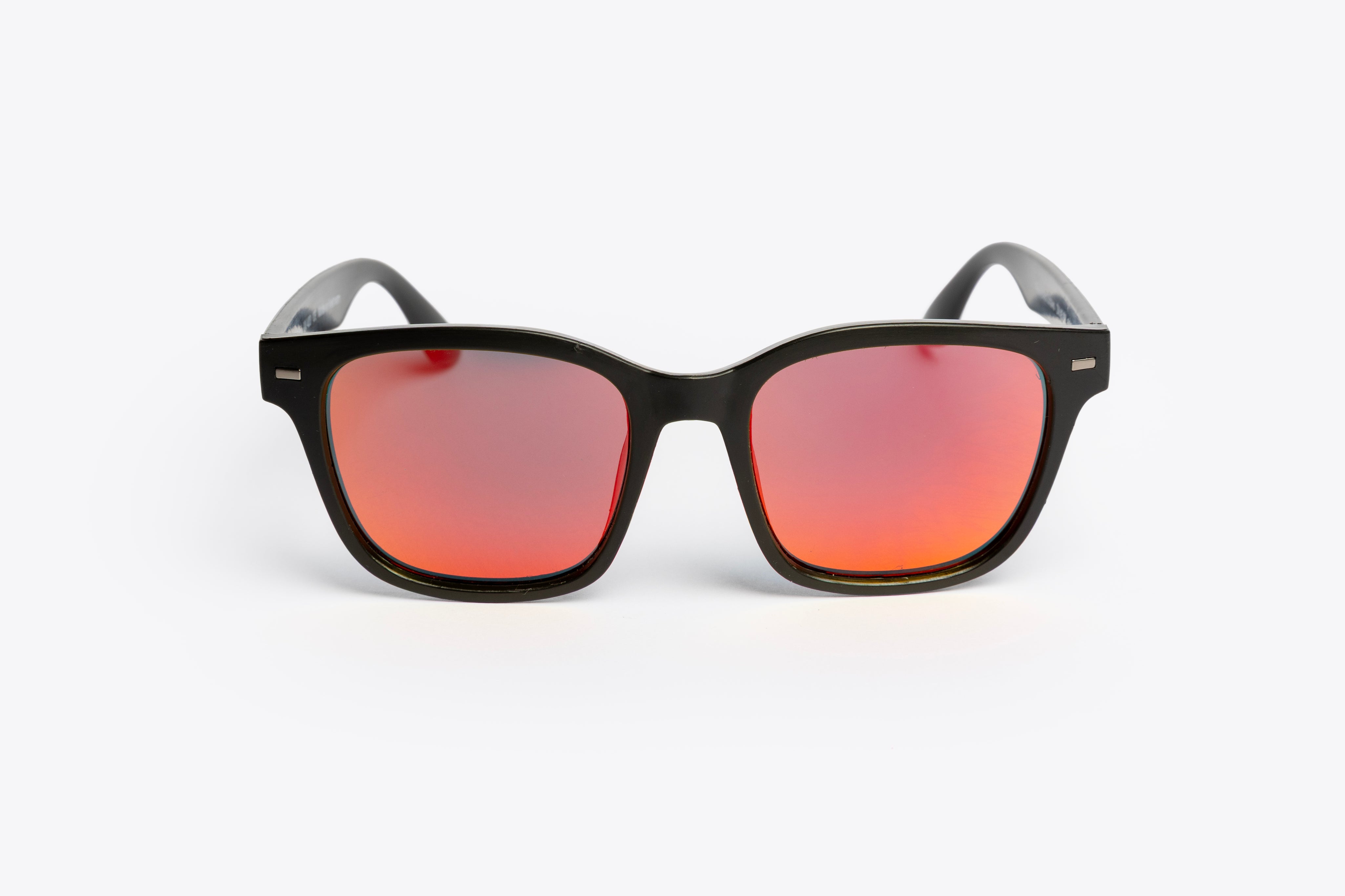 Gaia Black Ocean Red