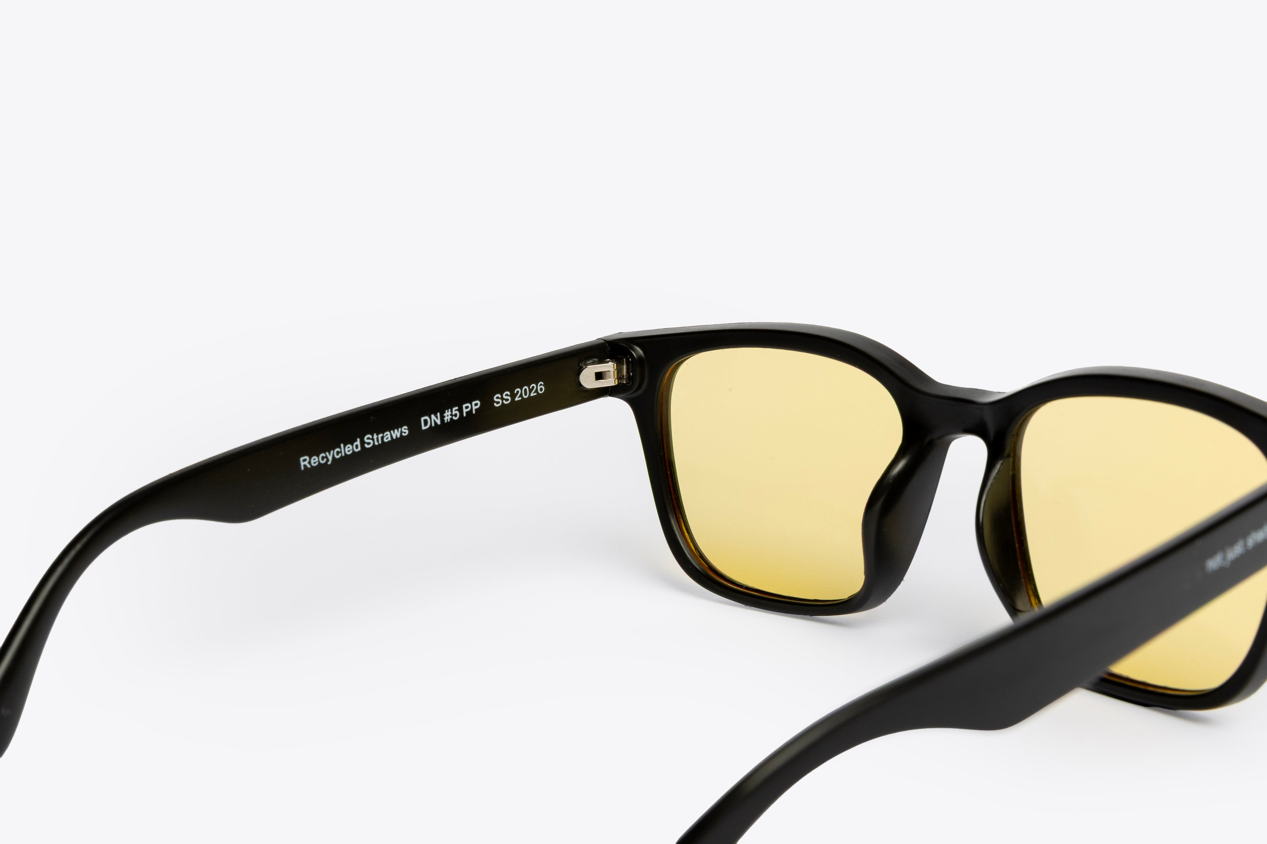 Gaia Black Yellow