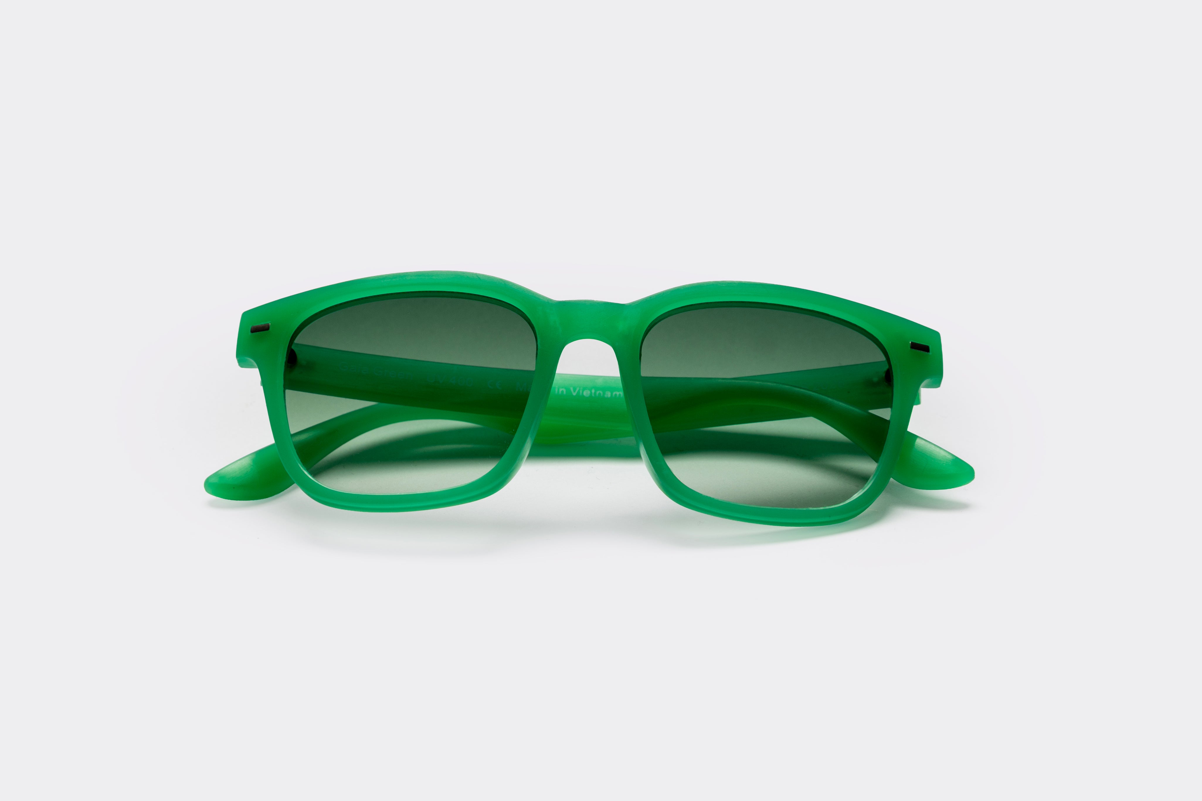 Gaia Green Gradient Green