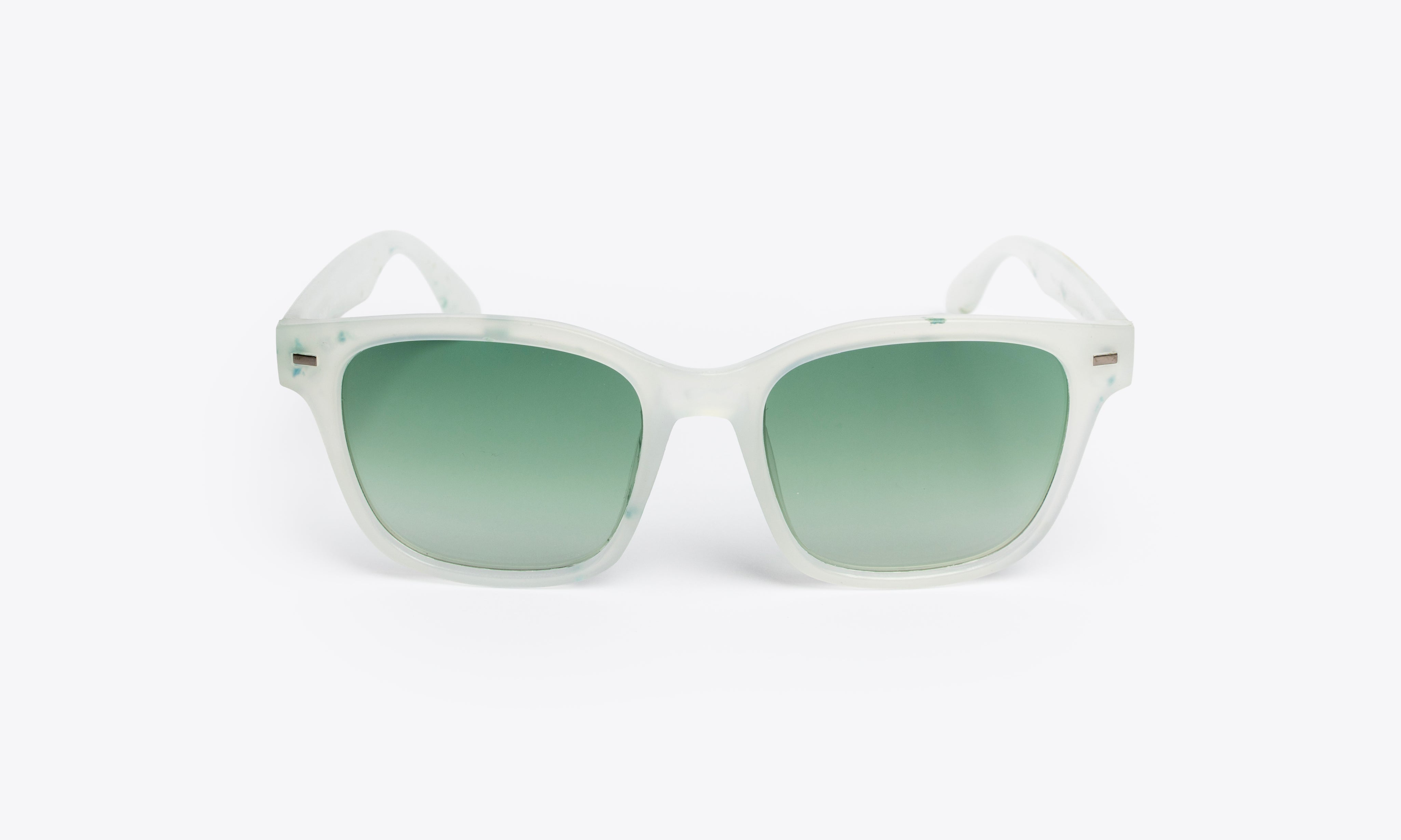 Gaia_White_Gradient_Green_5.jpg