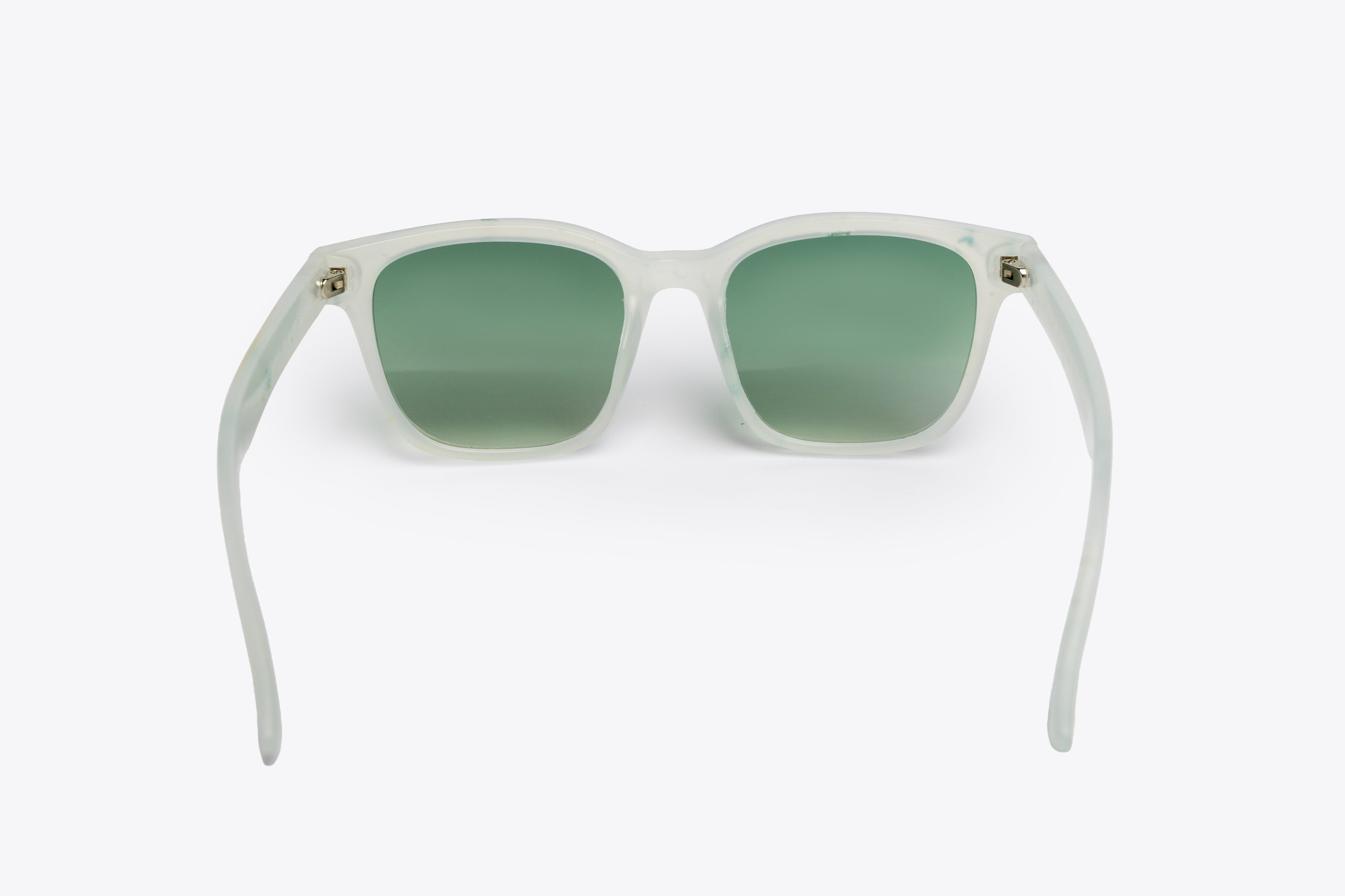 Gaia White Gradient Green