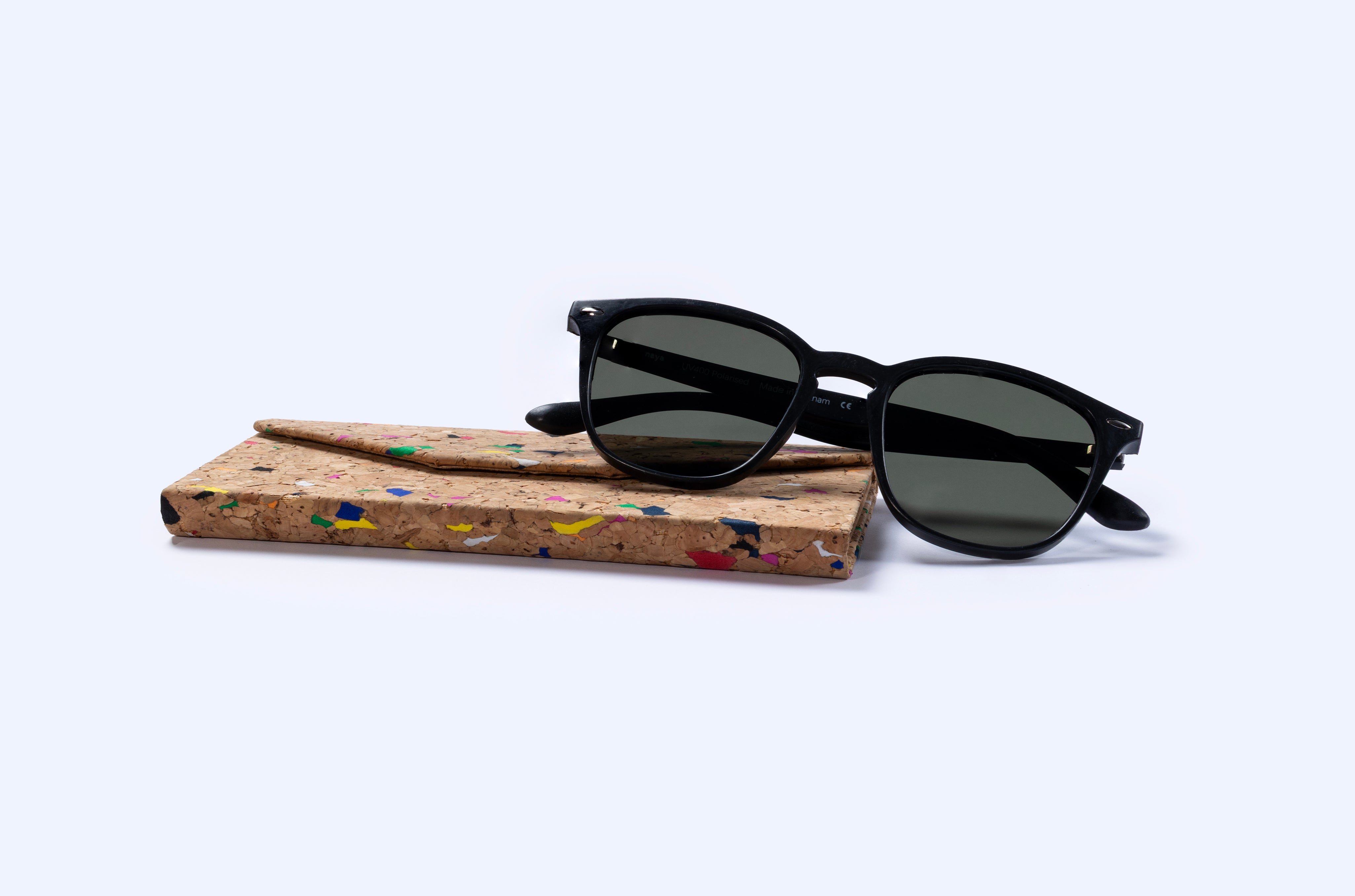 Black Naya Deep Green