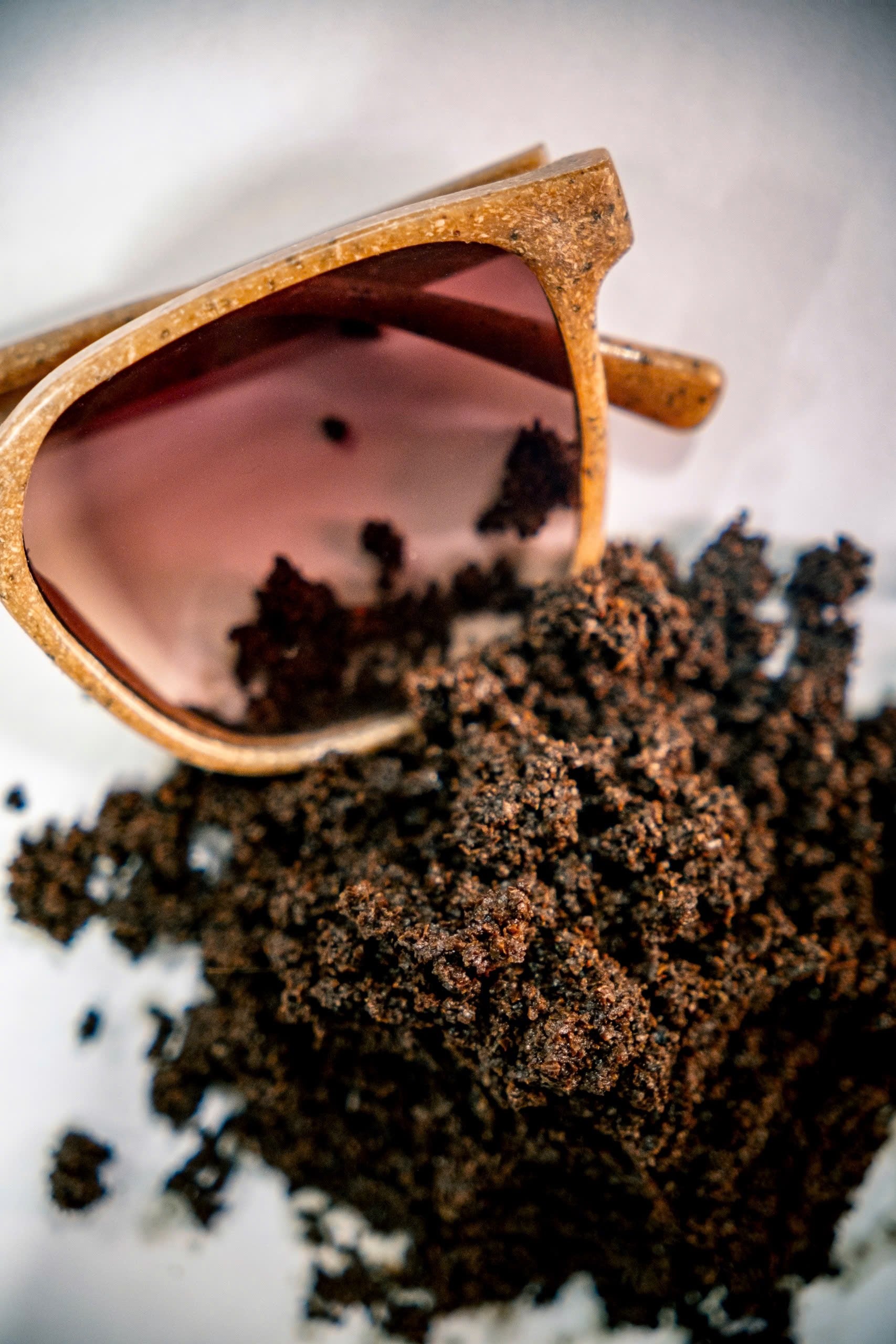 Mana Coffee Gradient Brown