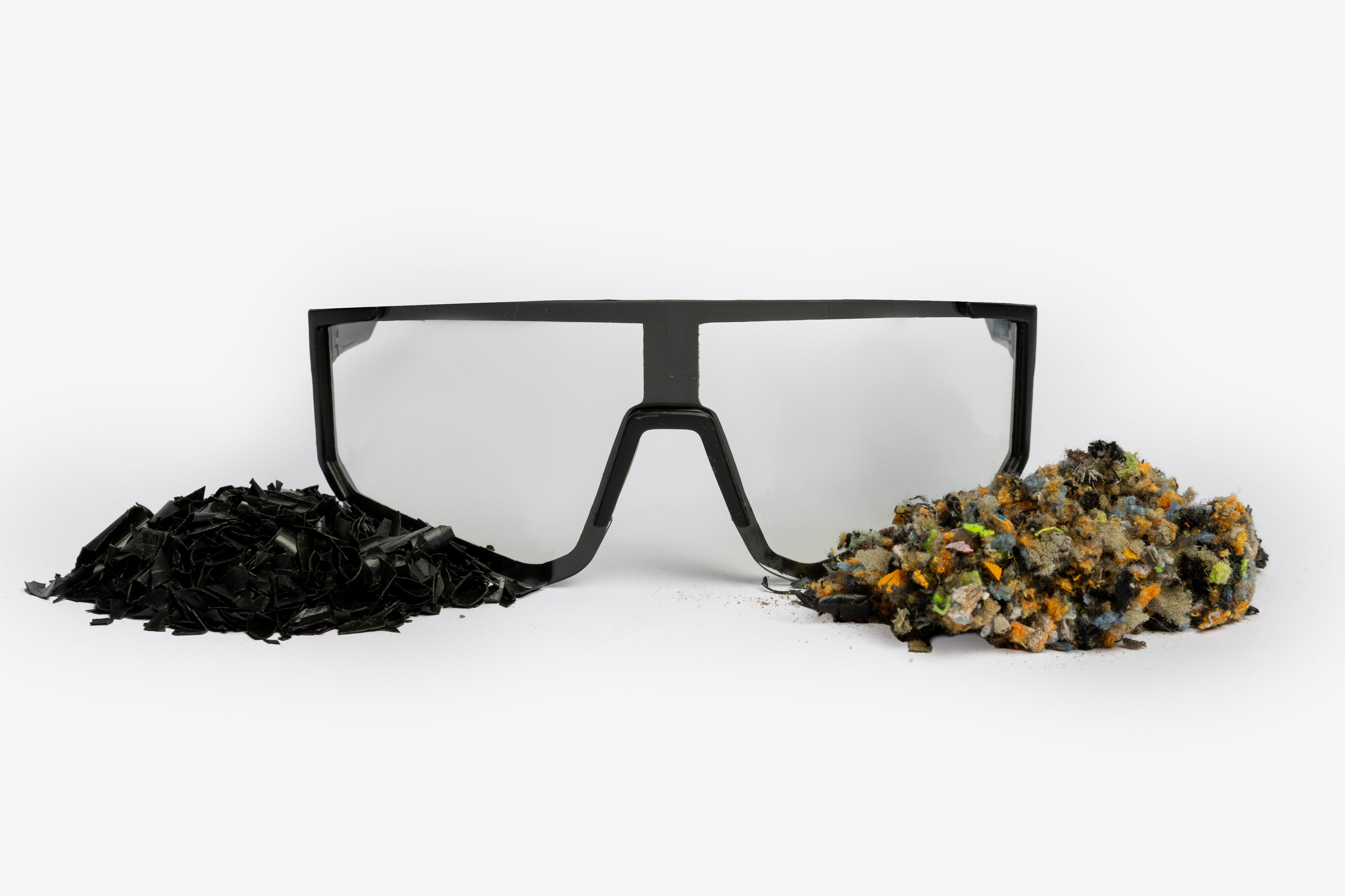 Sapa v. 2.0 Re-Run Black Photochromic Silver